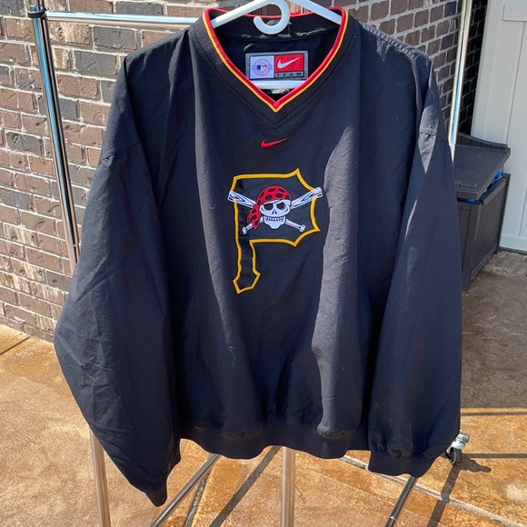 Nike Other - Vintage 90 Nike Pittsburgh pirates Crewneck
